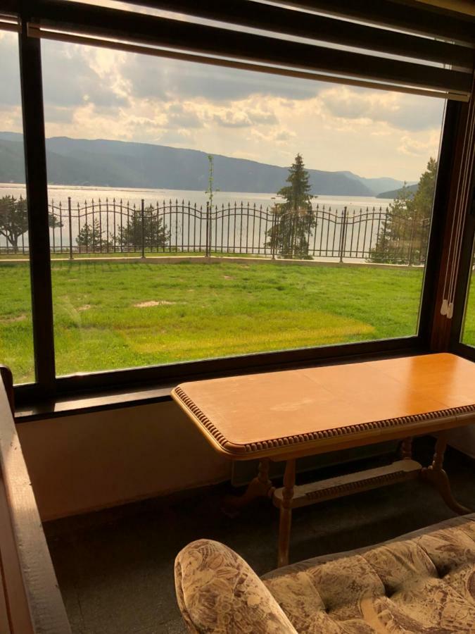 Villa Sunrise Dospat Exterior foto